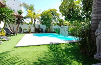 Angkor Wat Village - Photo 15