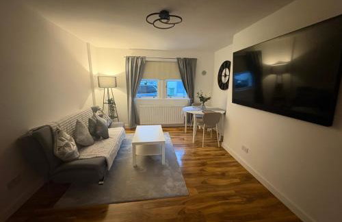 Premium Village Stay near Train & Loch - Foto 1