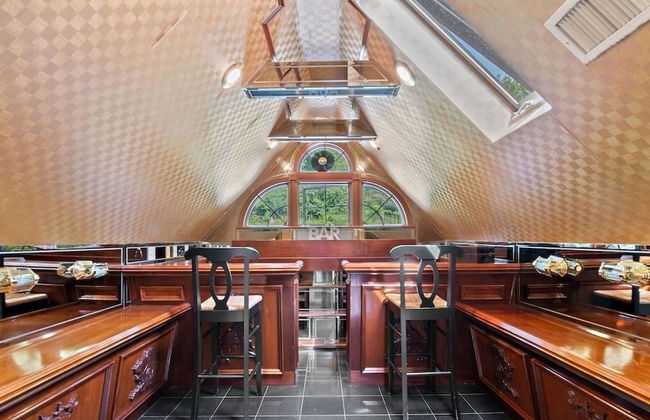 Westchester Castle Ossining - Photo 6