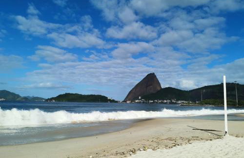 Apartamento tipo studio com uma linda sacada - Foto 12