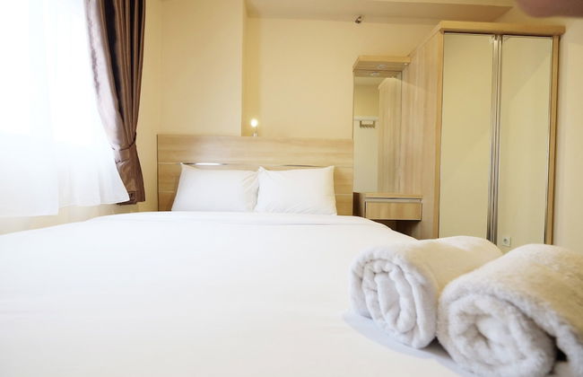 Clean And Tidy Green Pramuka Apartement - Foto 6