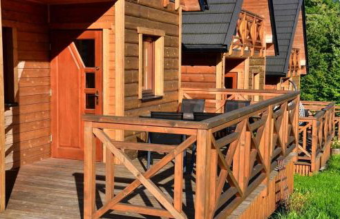 3 Bedroom Cozy Home In Barwald Dolny - Foto 6
