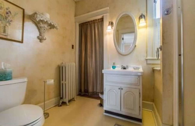 Garden Oasis Near Downtown - Photo 13