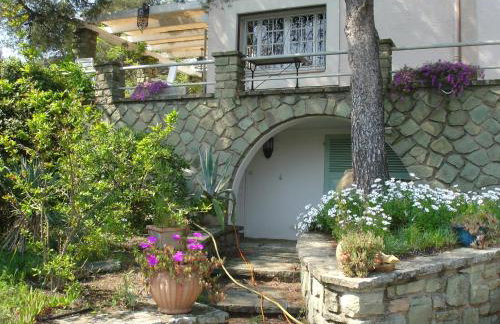 Villa de charme à 250m de la plage, belle vue mer - Foto 1