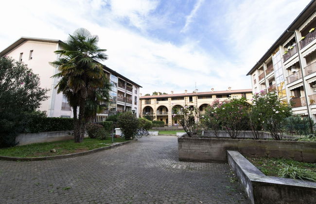 Erba 6 in Baranzate With 1 Bedrooms and 1 Bathrooms - Foto 49