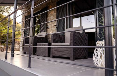 Triantos Guesthome Suite - Photo 31