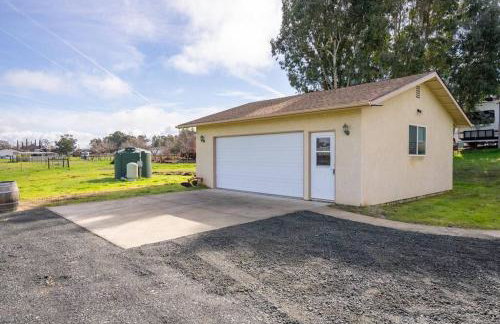 Rancho Vino- two master bedrooms - Photo 33
