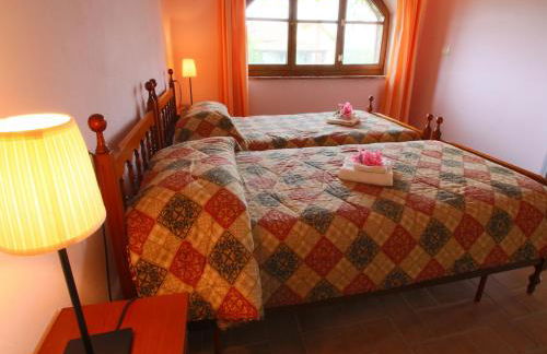 Romantic Farmhouse with Pool - Foto 9