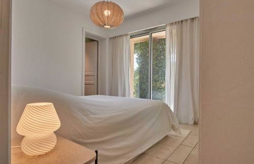 A C Villa with Pool & Jacuzzi 3BR 6P - Vallauris - Photo 12