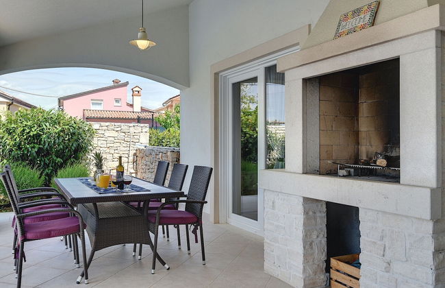 Comfortable Villa With Private Swimming Pool, Table Football, Near Labin - Foto 30