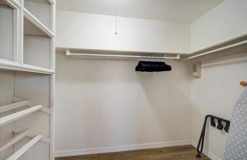 Spacious home With Heated Pool 3 miles from IMG! - Foto 20