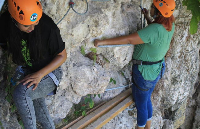 Montañismo en el Parque Ecoturistico Cola de Caballo con traslados opcionales - Foto 8