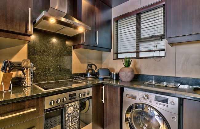 Bay Point Apartment on Beach Road - Photo 6