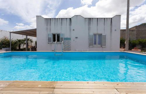 Dreamy Apartment with Veranda, Pool and Parking - Foto 26