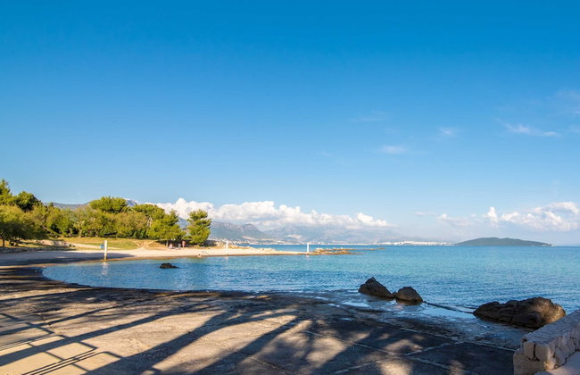 Comfortable Kastel Stafilic Apartment with Balcony - Two Bedroom Apartment with Balcony and Sea View - Foto 50