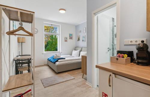 Vorstadtoase - 2 Personen - Eichwalde, Nähe BER - Queensize-Bett, Netflix, Parken - Foto 6