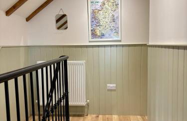 Glebe Barn and Cottage - Photo 11