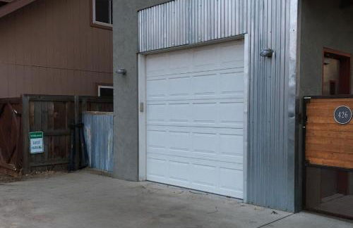 Industrial Old Town Bungalow with Free Cruiser Bikes - Foto 37