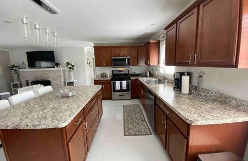 Elegant & spacious 32 Gem in Harper Woods - Foto 18