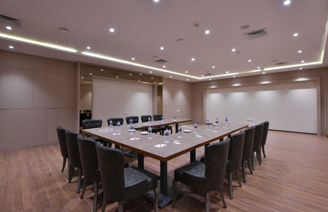 Clubhouse Hotel Morbi - Foto 18