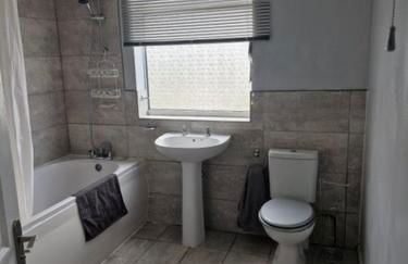 3 Bedroom house, close to woodland, chesterfield and peak District - Foto 2