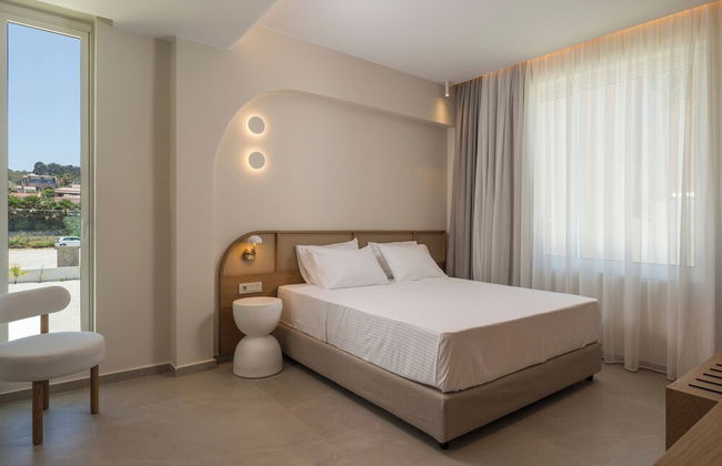 Marika Beach Hotel - Photo 38