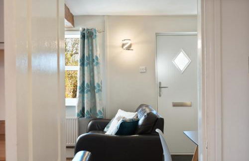 Cross Cottage by YourStays - 2 Bedroom Cottage in Macclesfield - Foto 8