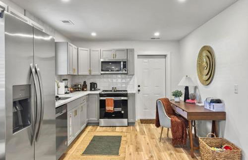 The Riley Classy & Close to Charleston - Foto 14