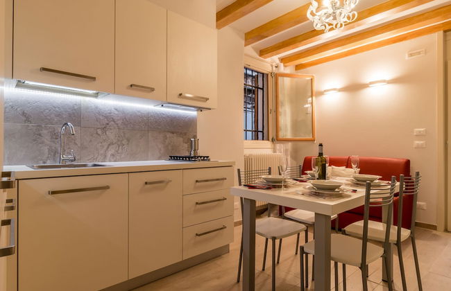 Bragora 3524 Between S. Marco & Biennale - Photo 11