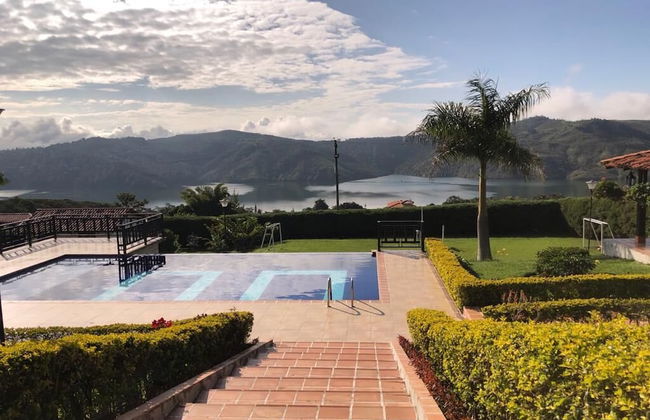 Finca Lago Calima With Excellent View - Photo 18
