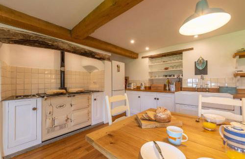 Field Row - Photo 15