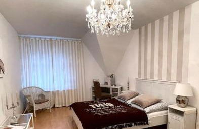 Dachgeschosswohnung mit 2 Schlafzimmern Zentrum Nord mit Aufzug - Foto 1