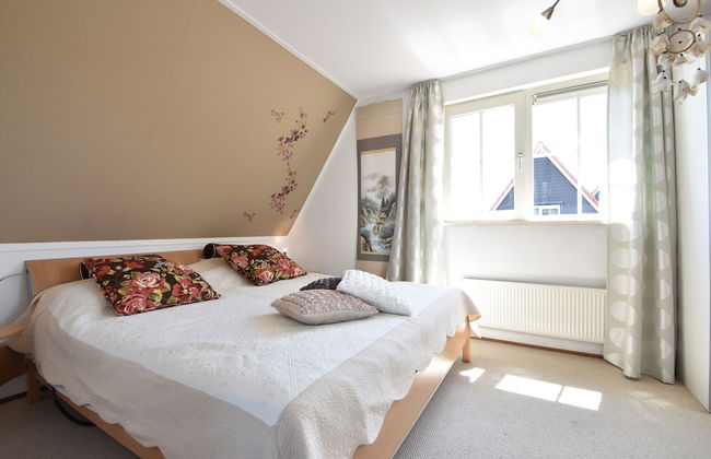 Enticing Holiday Home in Oude With Garden - Foto 9