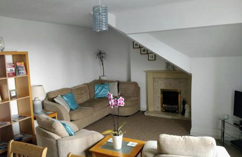 The Rafters Bank House Stunning Apartment - Photo 10