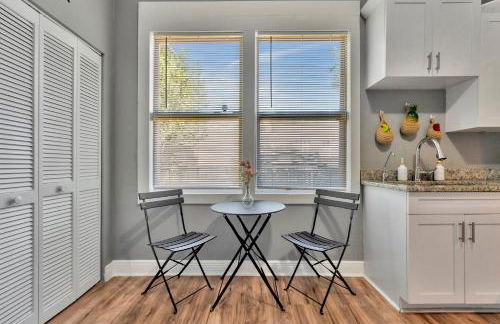 The Green Door in Ybor - Foto 36