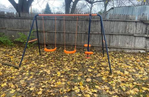 3 Bedroom Game House with Pool Table and Arcades - Foto 23