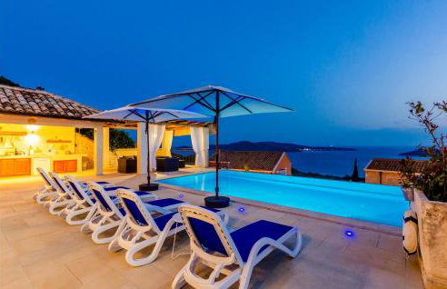 Three-Bedroom Holiday Home In Brsecine - Foto 20