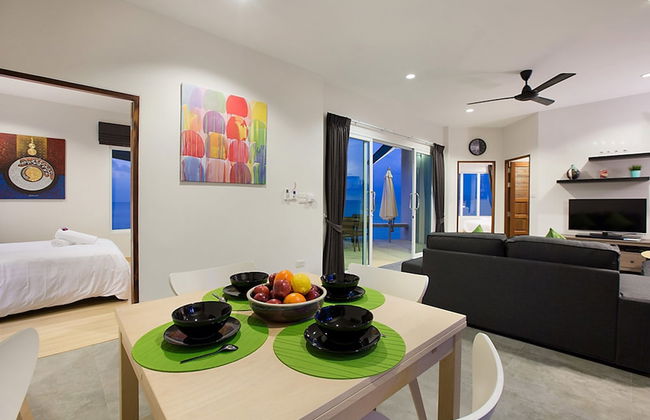 The Moonrakers - Photo 15