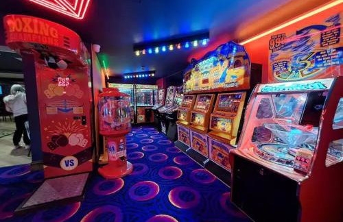 Chichester Lakeside Holiday Park Lakefront Lodge - Foto 53