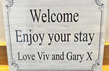 Kilmartin Court Apartments - No3 By The Sea & No2 With A View - free parking - Foto 49