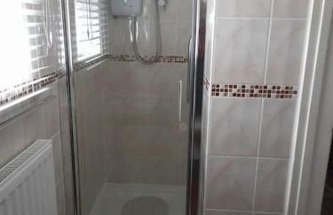 Spacious, self-contained annex in Stratford - Foto 6