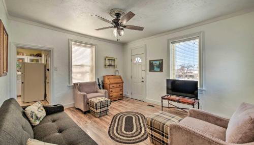 Kik-N-Bak Cottage with Beautiful Mountain View - Foto 4