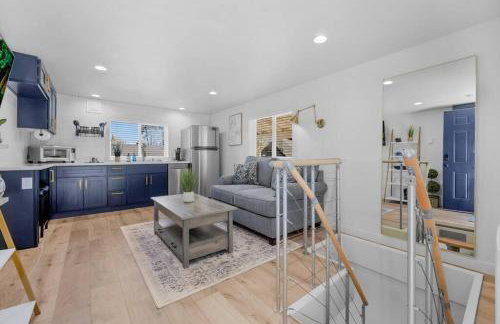 Rucker Avenue Cozy Bungalow - Photo 1