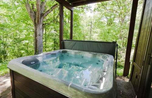 Cozy retreat on private estate with Hot Tub - Foto 5