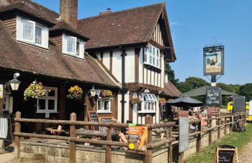 The Swish-New Forest Retreat BALCONY WITH VIEWS - Foto 32