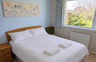 Home Comforts in Peaceful 2 Acres - Foto 11