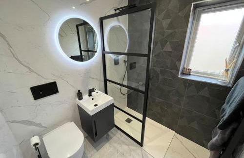 Rare Luxury Holiday Home with Hot-Tub - Foto 13