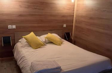 Le Gîte les NUZ ( parc du château de Keroüartz) - Foto 12