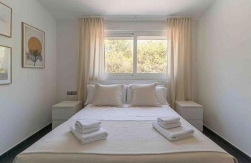 Calma Villa. Chalet de lujo, jacuzzi y piscina - Foto 30