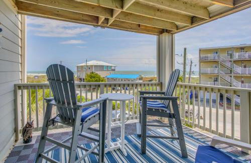 Ocean-View Balcony Carolina Beach Condo! - Foto 1